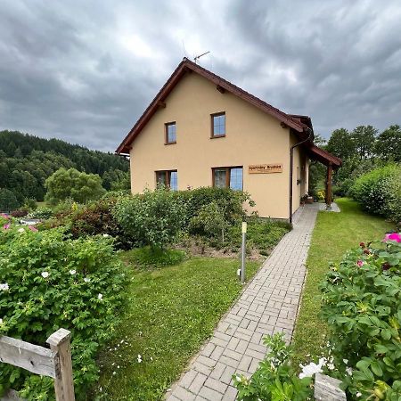 Apartment Brusinka Касперске Хори Екстериор снимка